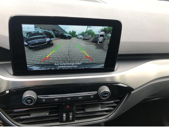 HPK62471_17.jpg